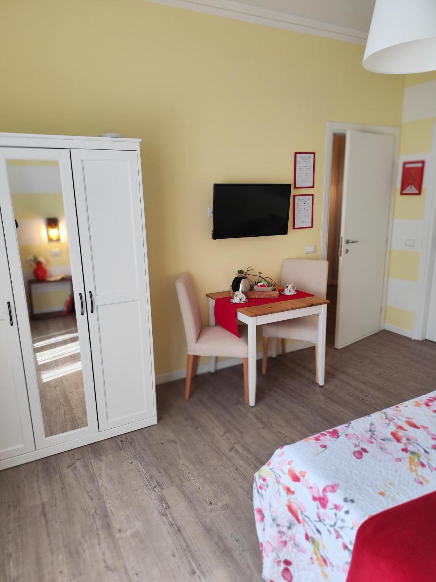 La Bicicletta Rooms كريمونا المظهر الخارجي الصورة